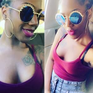 Meet your Posher, Crystal